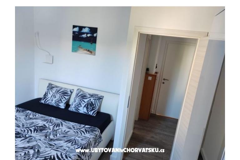 Sea View Appartamenti Vir – foto 12