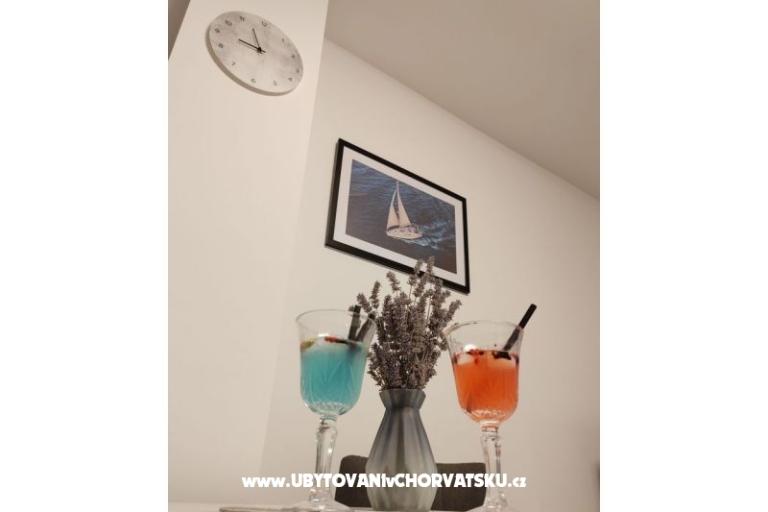 Sea View Appartamenti Vir – foto 15