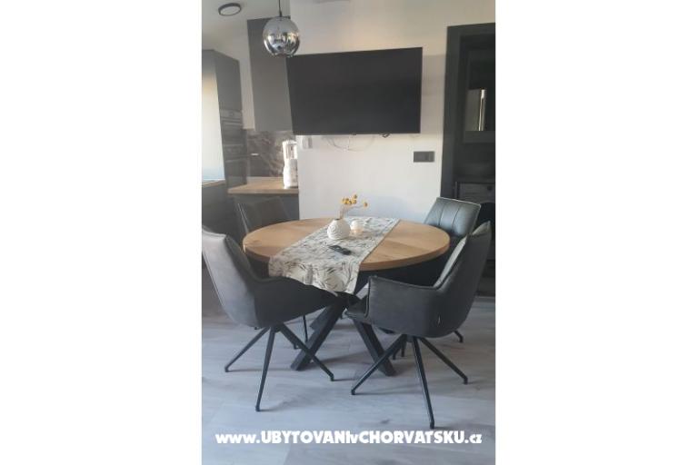 Vir - Salt and Sun – foto 20