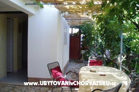 Appartamenti Tina – foto 8