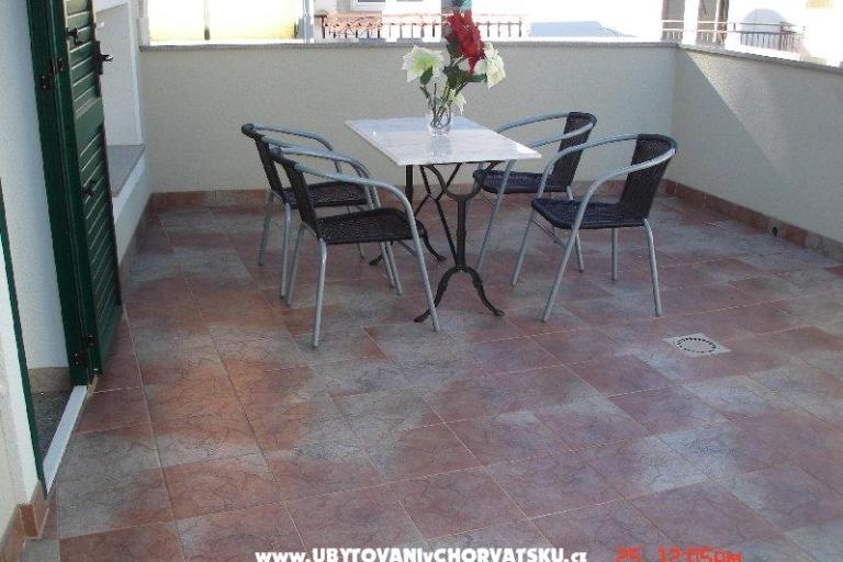 Appartamenti Cecily – foto 7