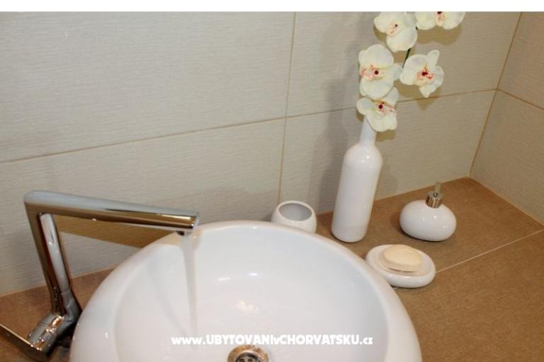 Appartamenti Juricev 100m to the beach – foto 9