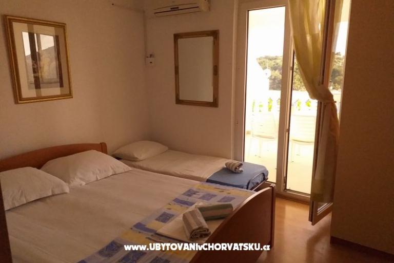 Appartamento Ivan (15m from  beach) – foto 10