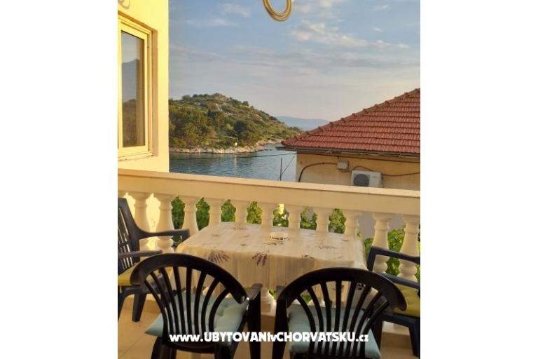 Appartamento Ivan (15m from  beach) – foto 13
