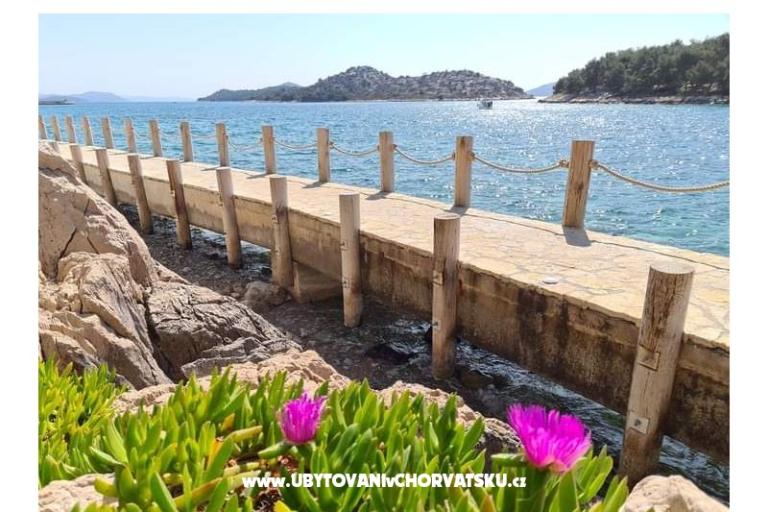 Appartamento Ivan (15m from  beach) – foto 31