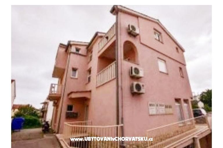Appartamenti Elizabeta – foto 2
