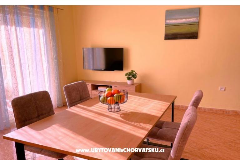 Appartamenti M – foto 4