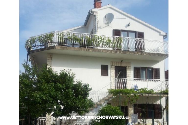 Appartamenti Milka-Jure Srima-Vodice – foto 2