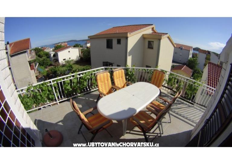 Appartamenti Milka-Jure Srima-Vodice – foto 4