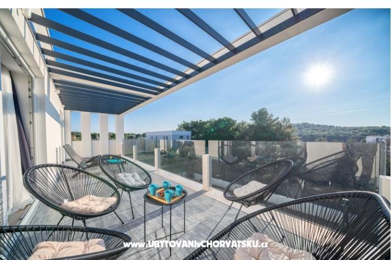 Beach Villa con piscina Tribunj – foto 6