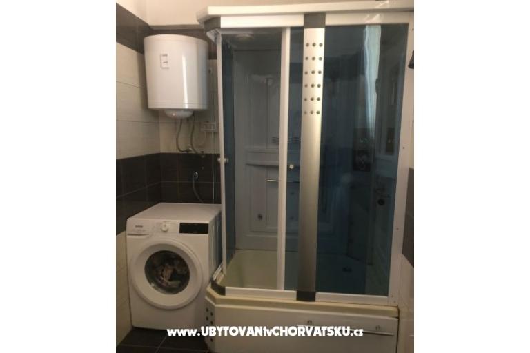 Penthouse con piscina Ruža – foto 10
