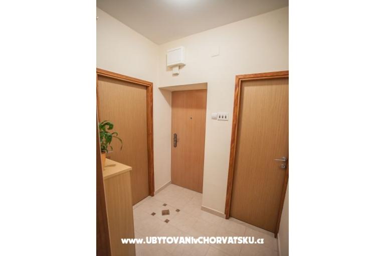 Appartamento Tina 10 m. beach – foto 12