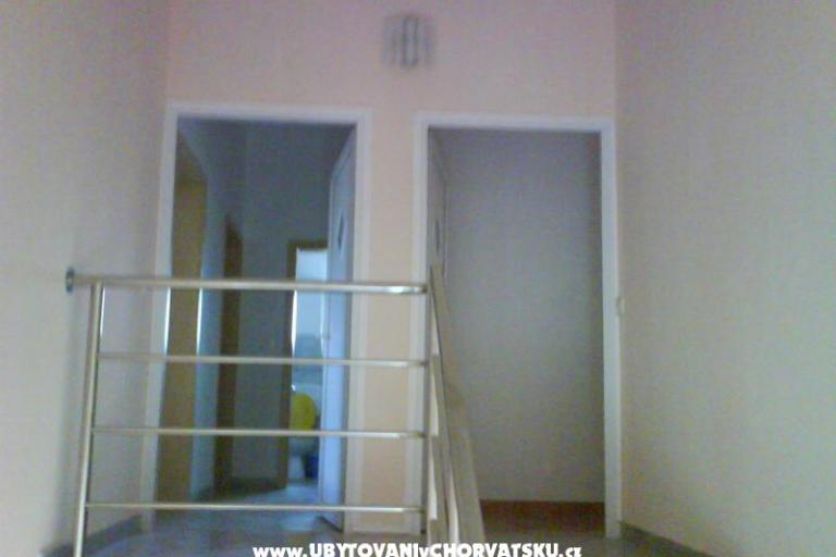 Appartamenti with swimming pool-Crno – foto 3