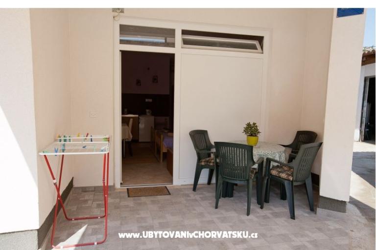 Appartamenti Deni – foto 8