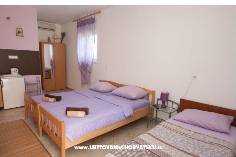 Appartamenti Deni – foto 9