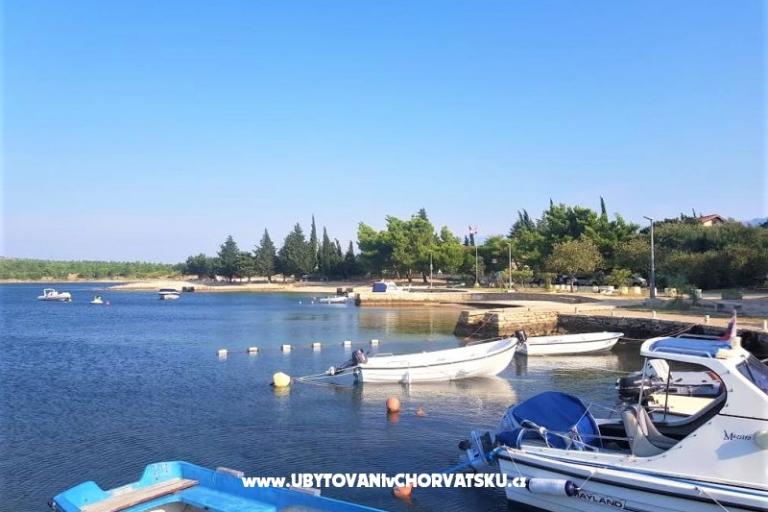 Appartamenti Tena,  prvi red do mora – foto 16