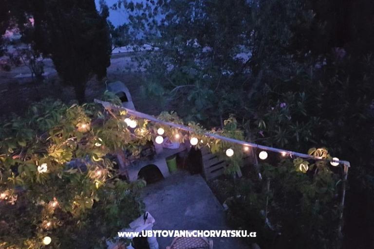 Appartamenti Tena,  prvi red do mora – foto 36