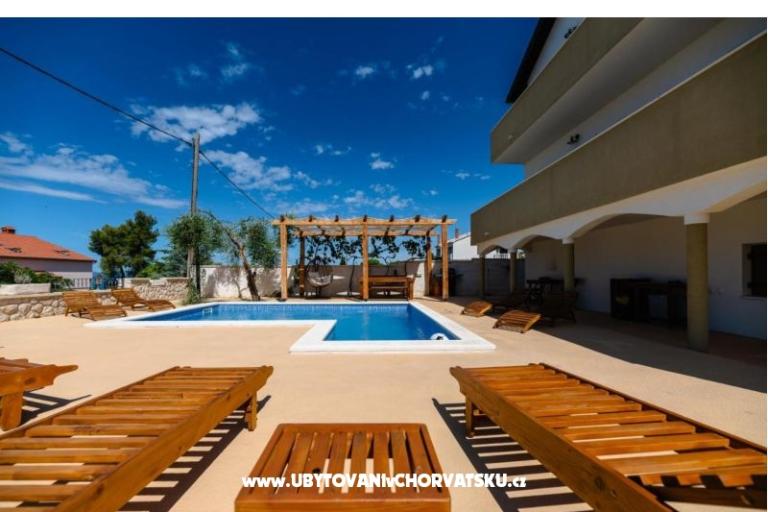 Appartamenti M – foto 2