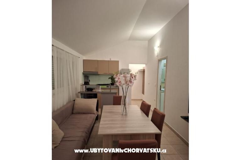 Appartamenti Roko  – foto 12