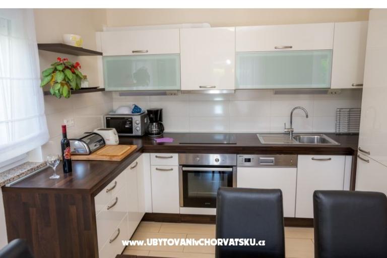 Appartamento con piscina ViGo – foto 6