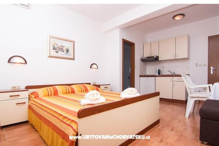 Appartamenti Adriana – foto 9